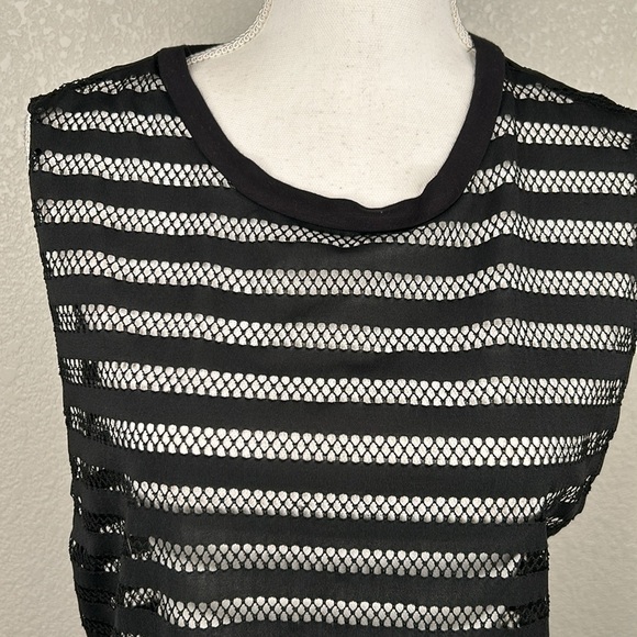 Renee C. Black Mesh Stripe Sheer Sleeveless Top Size Medium - Picture 2 of 6